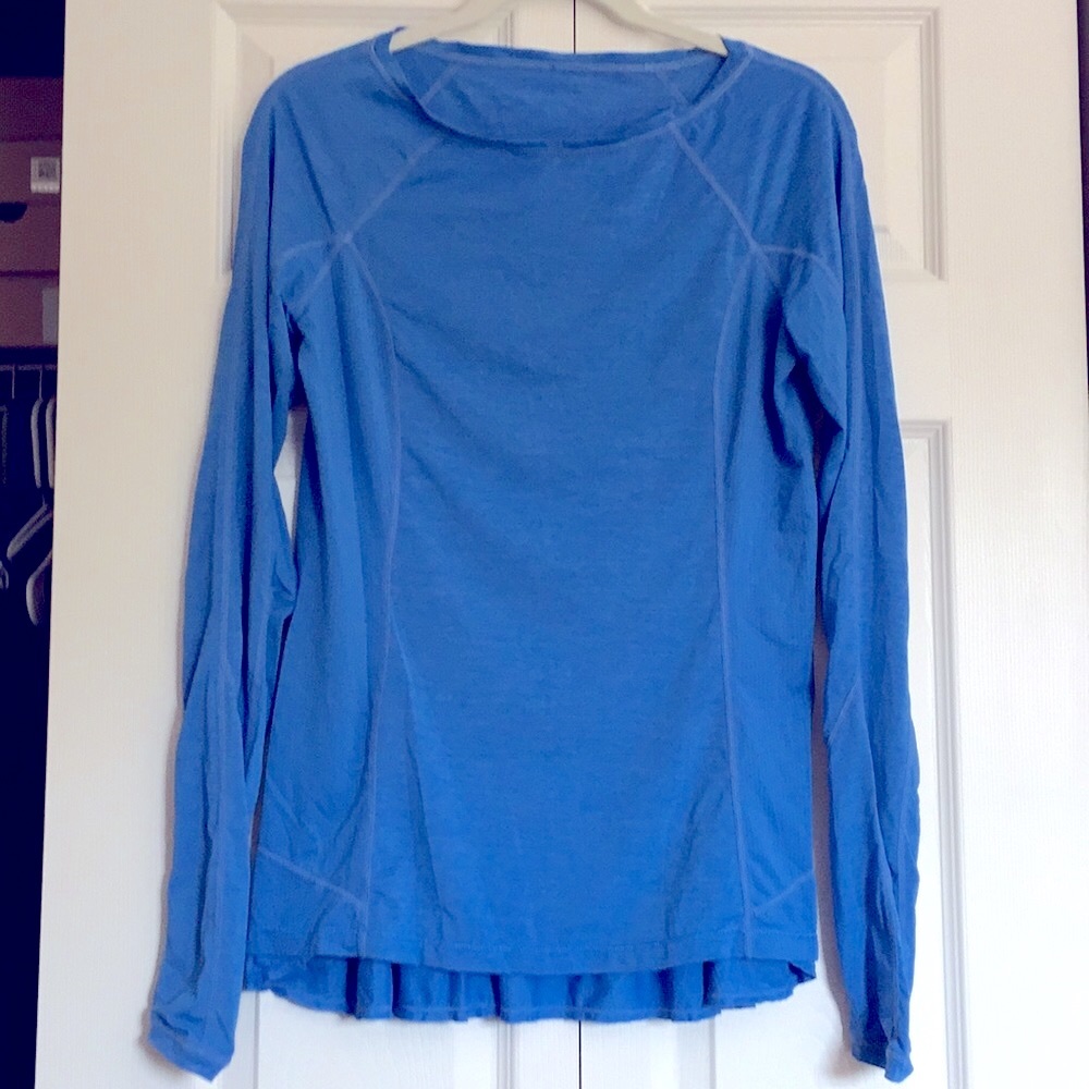 Lululemon top